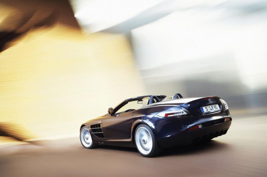  Mercedes-Benz SLR McLaren Roadster (R199) 2007 года  (WW) (фото 3 из 156)